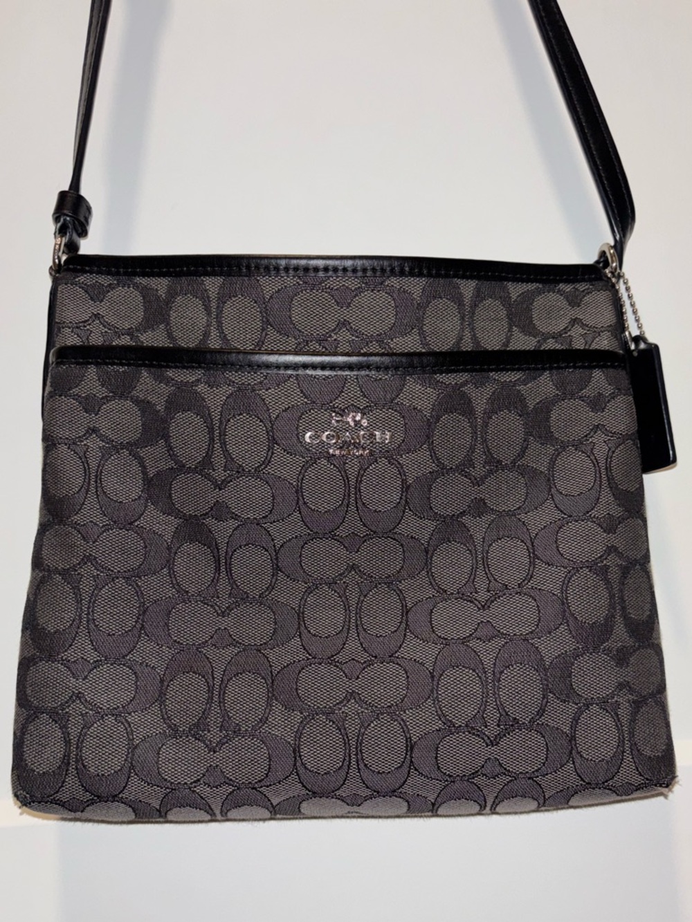 Authentic Vintage COACH Gray/Black Signature Y2K Canvas Crossbody Bag- OS - NWOT